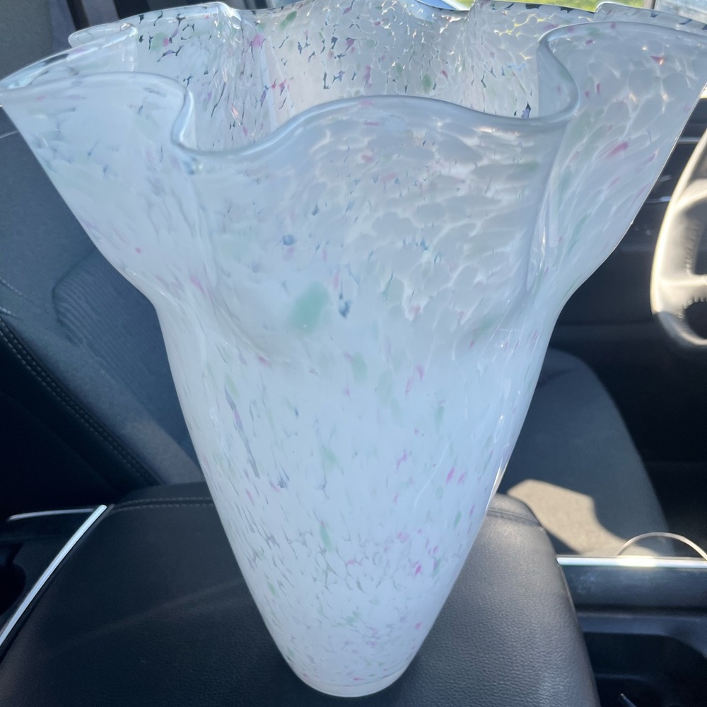 VINTAGE White Handblown Art Glass Handkerchief Vase
